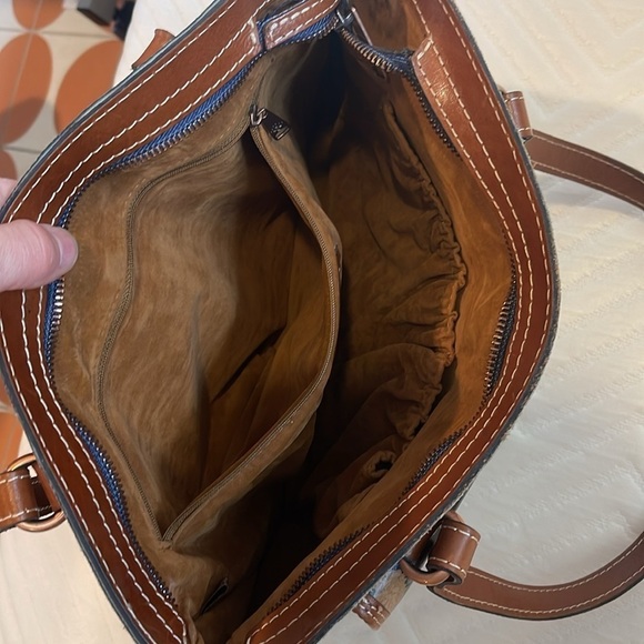 Patricia Nash Vintage Belver Floral Fields Shoulder Bag - Picture 10 of 13